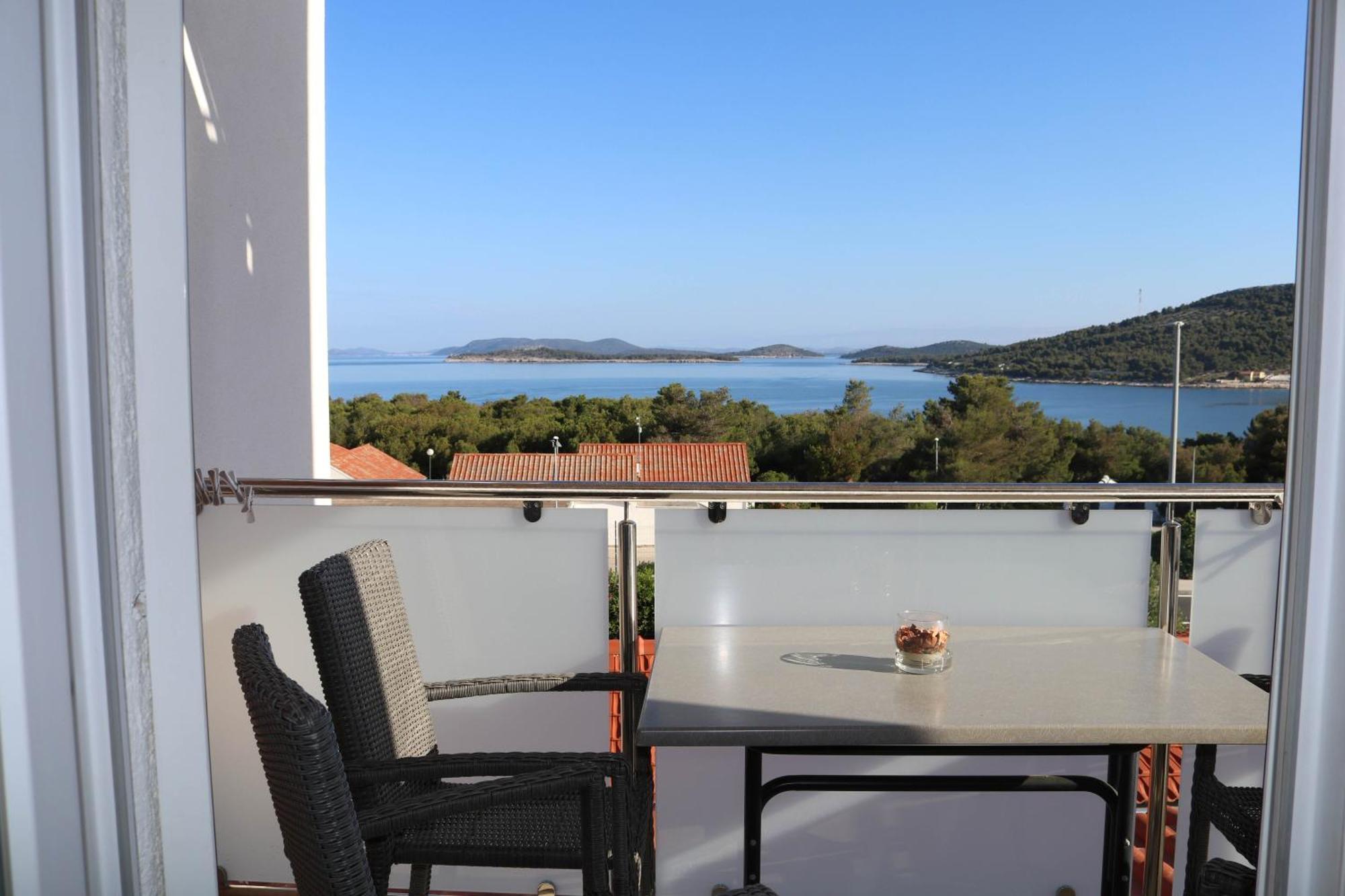 Apartmani Bilokapic Primošten Extérieur photo