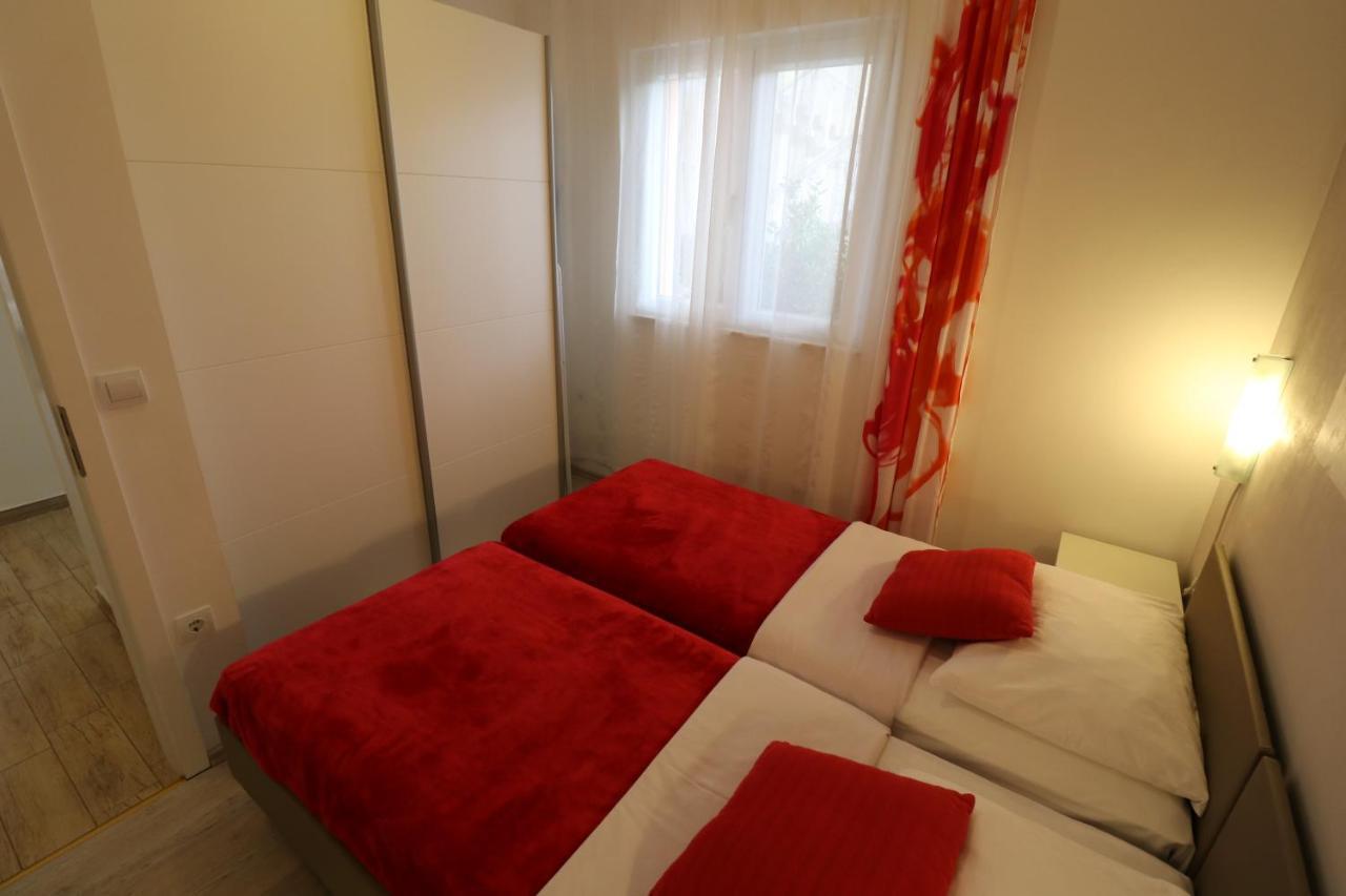 Apartmani Bilokapic Primošten Extérieur photo